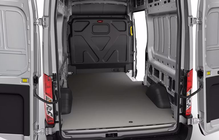FORD TRANSIT 2026
