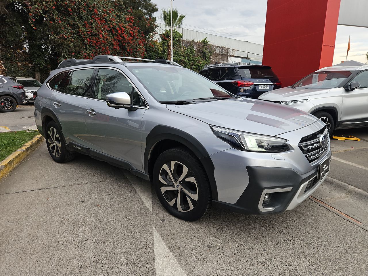 SUBARU OUTBACK