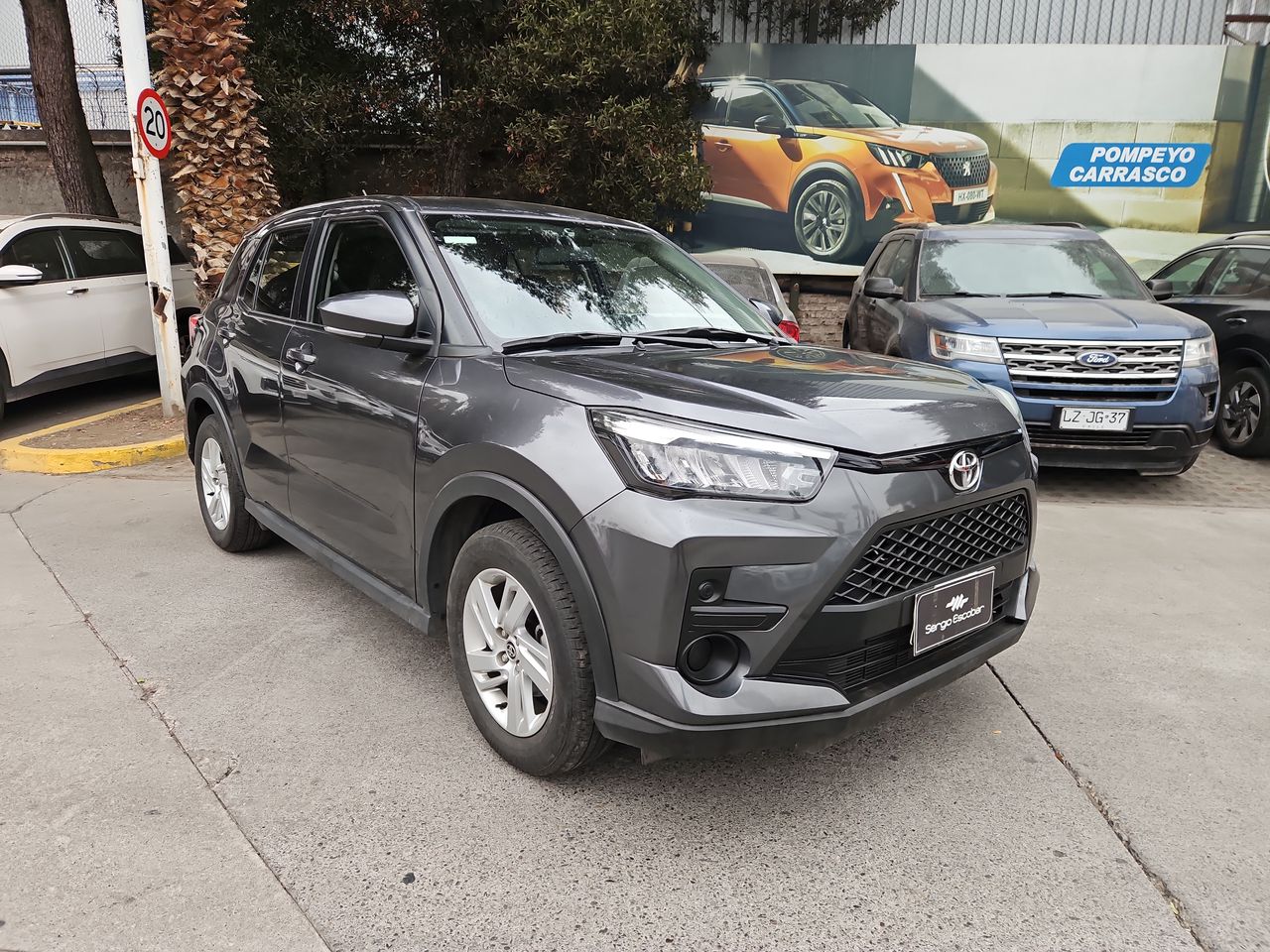 TOYOTA RAIZE