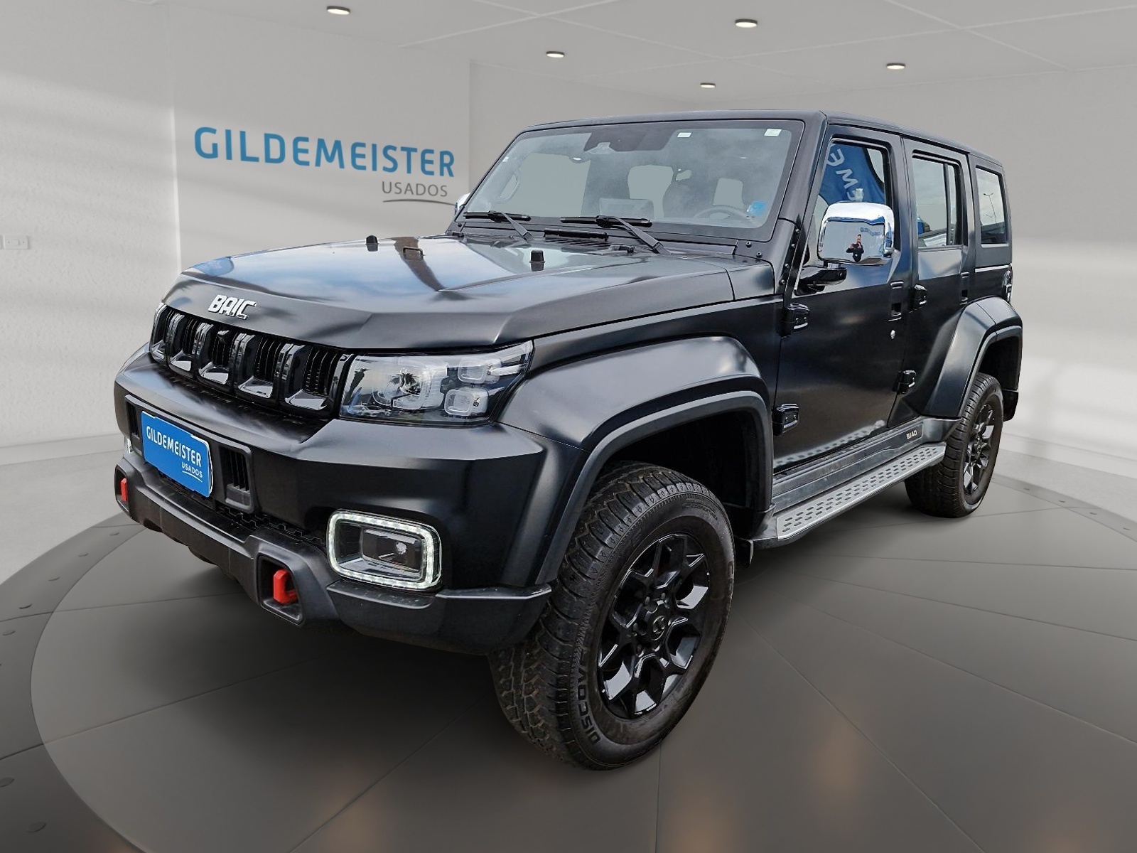 BAIC BJ40 PLUS 2.0T LUXURY