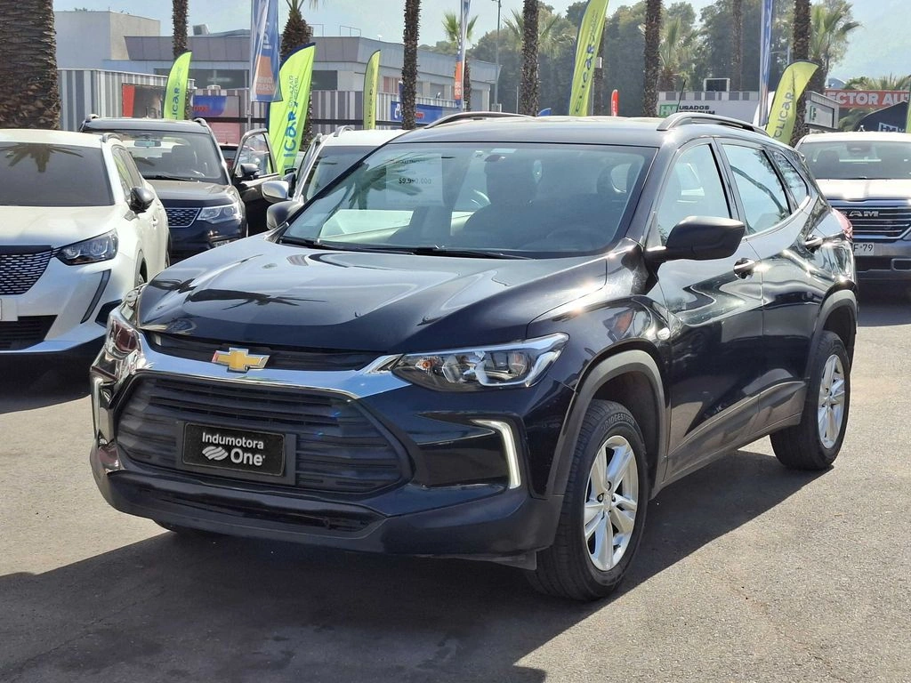 CHEVROLET TRACKER