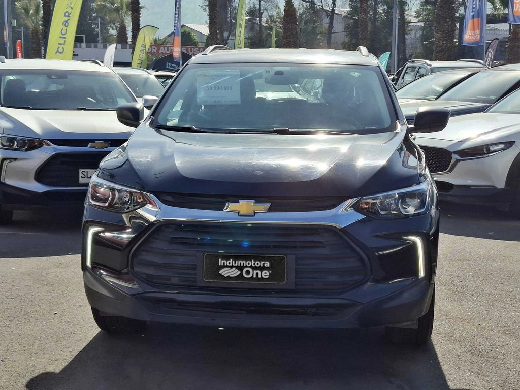 CHEVROLET TRACKER