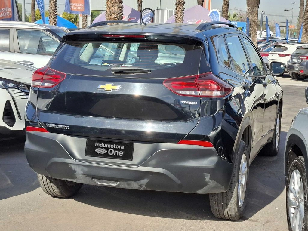 CHEVROLET TRACKER