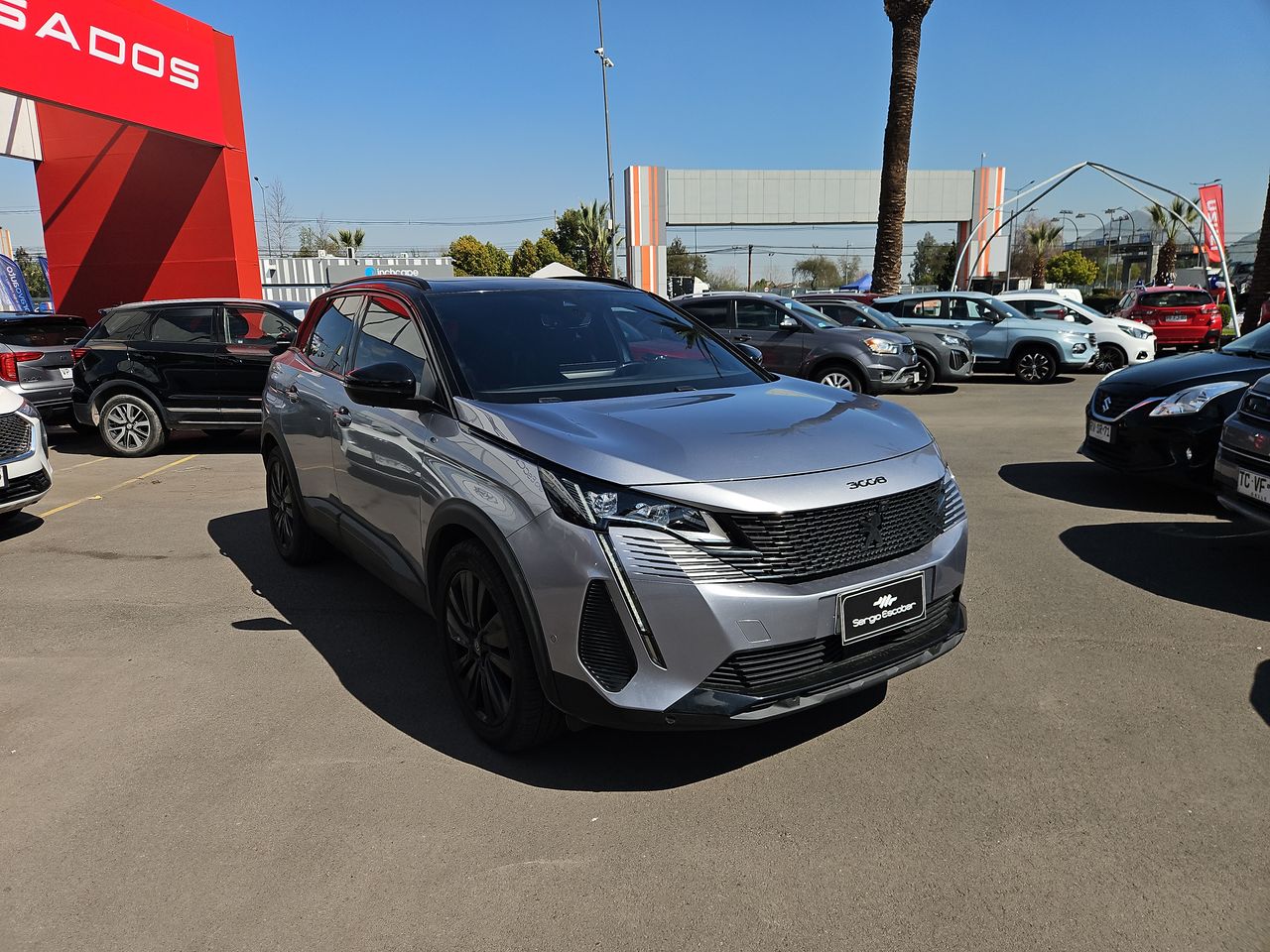 PEUGEOT 3008
