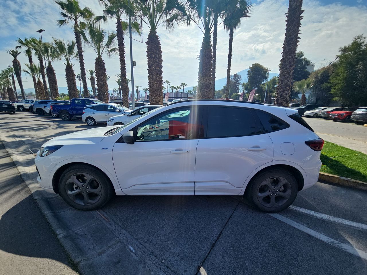 FORD ESCAPE