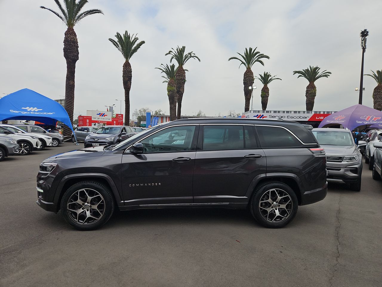 JEEP COMMANDER