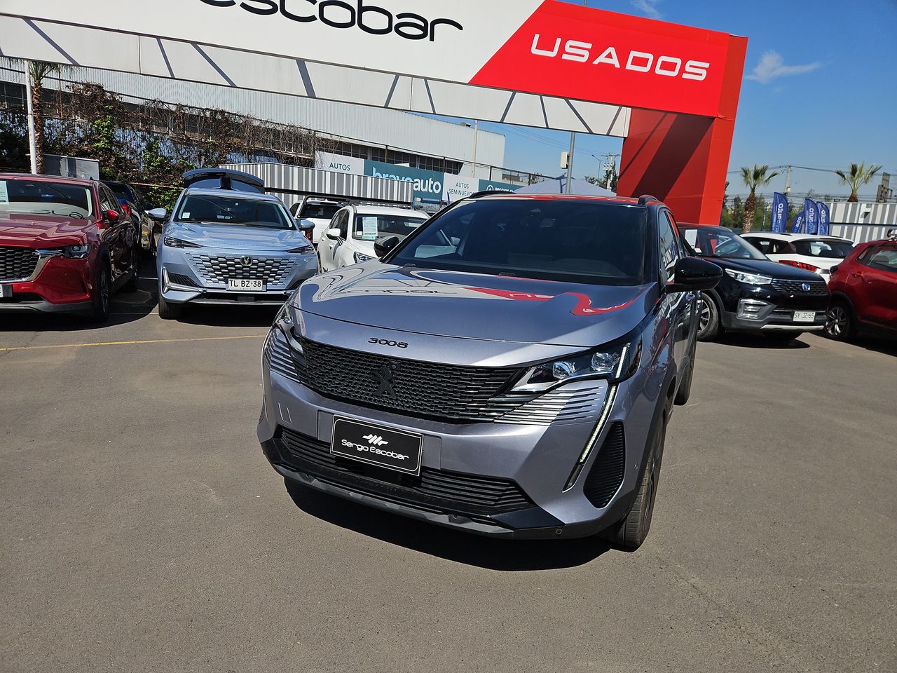 PEUGEOT 3008