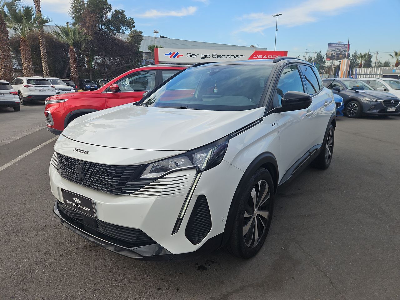 PEUGEOT 3008