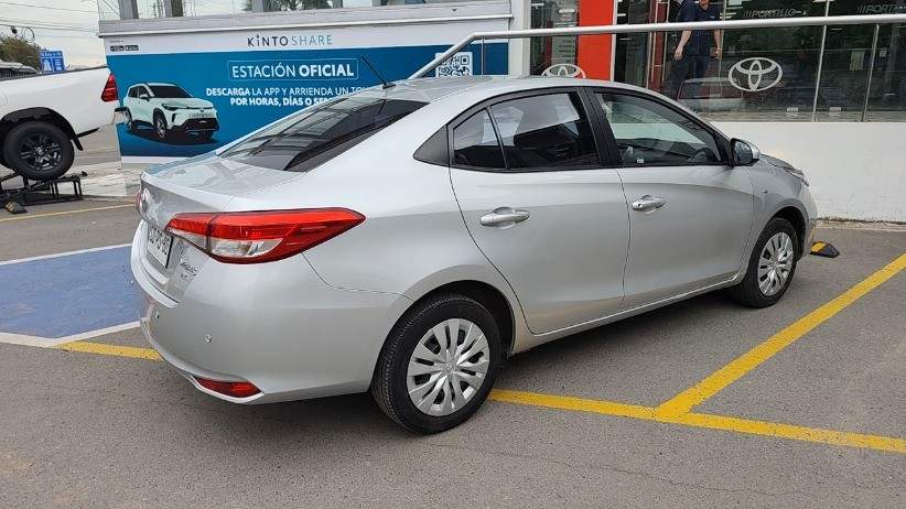 Toyota Yaris Sedan