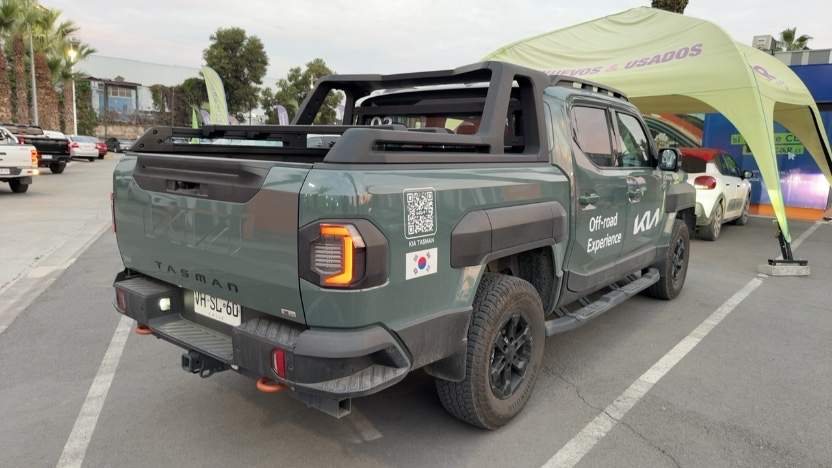 Kia Tasman