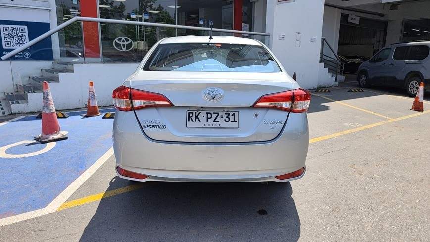 Toyota Yaris Sedan