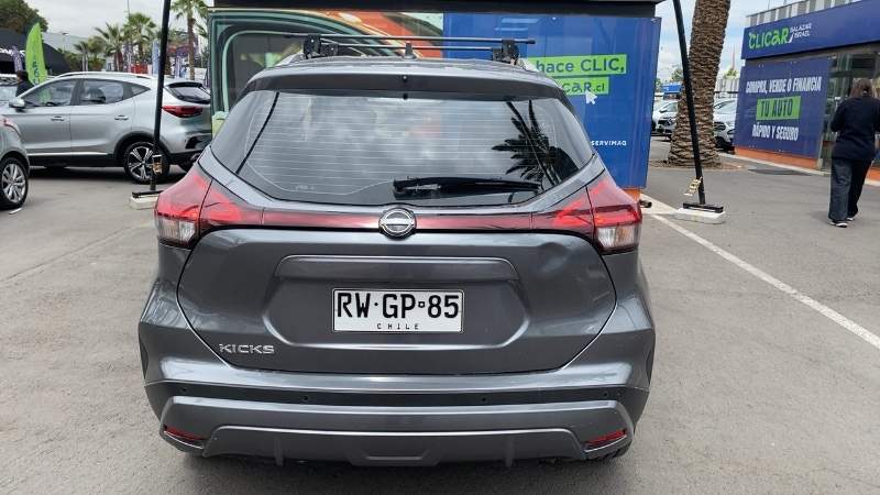 Nissan Kicks