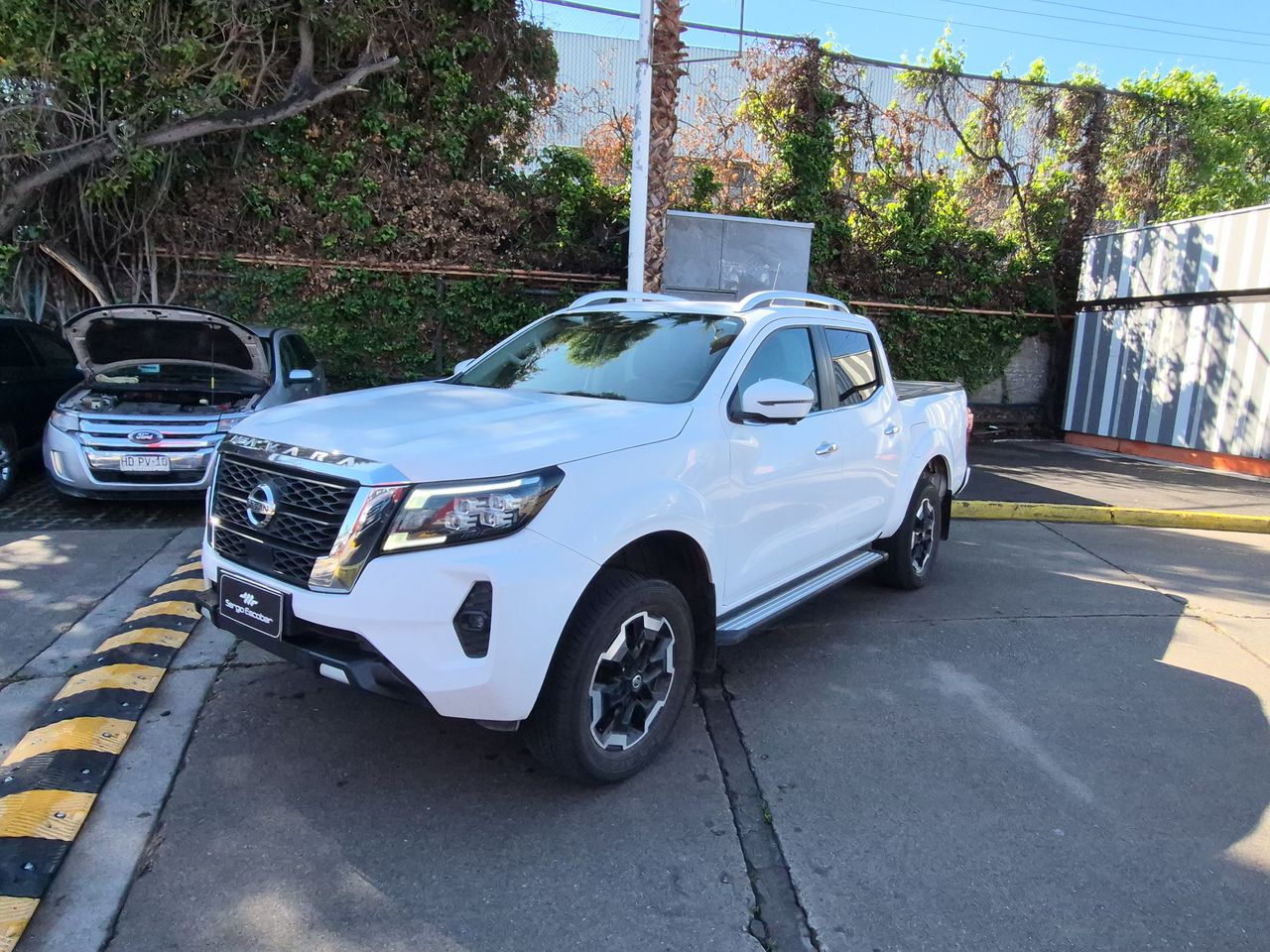 NISSAN NAVARA