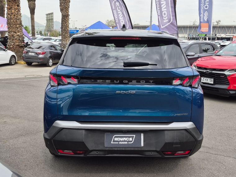 PEUGEOT 5008