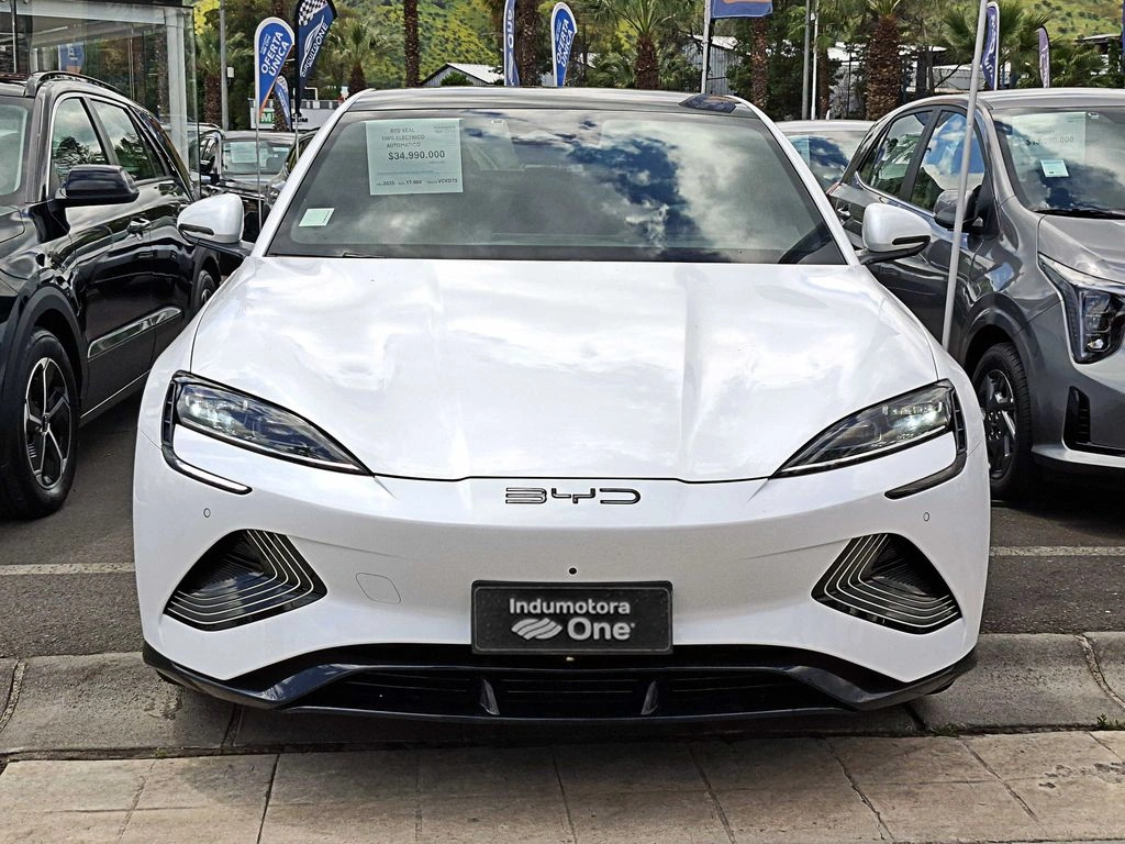 BYD SEAL