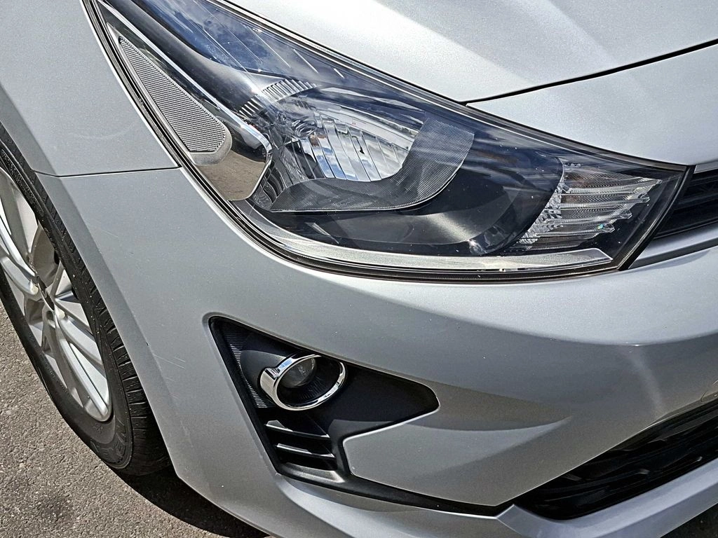 KIA RIO 4