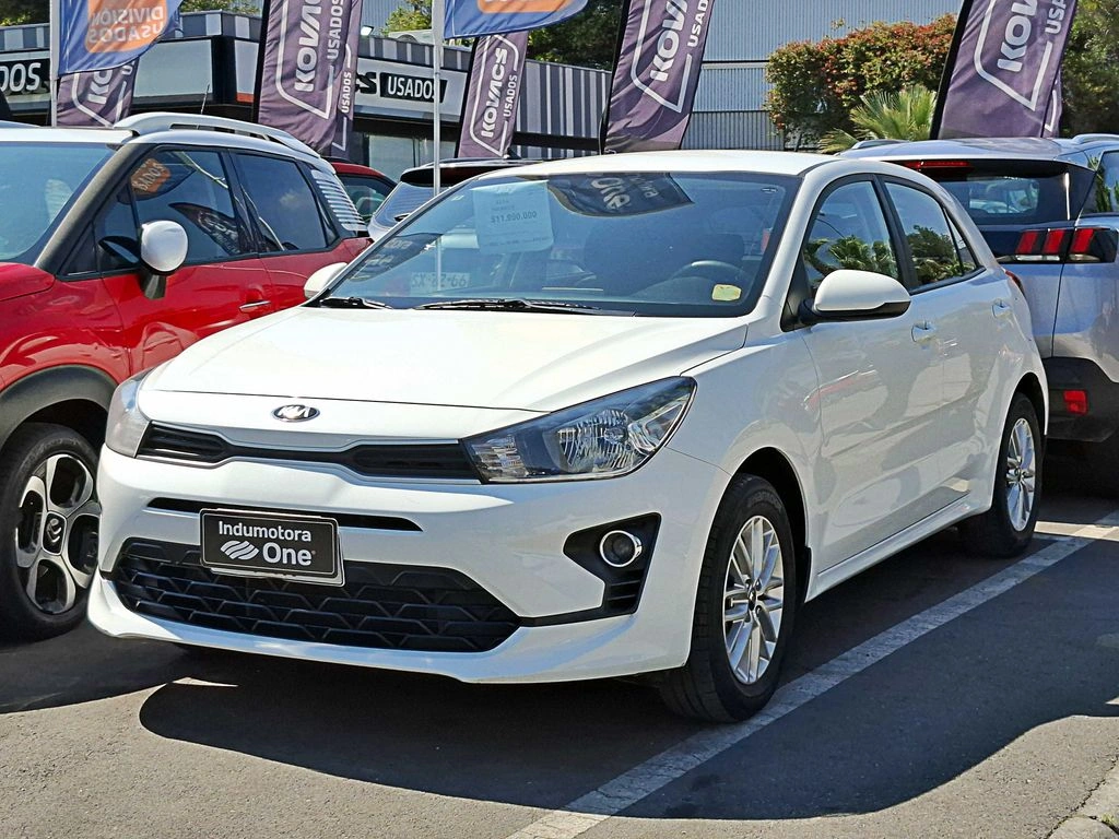 KIA RIO 5