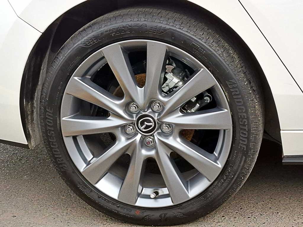 MAZDA 3 SEDAN