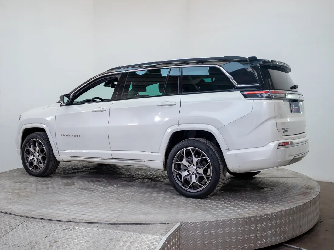JEEP COMMANDER
