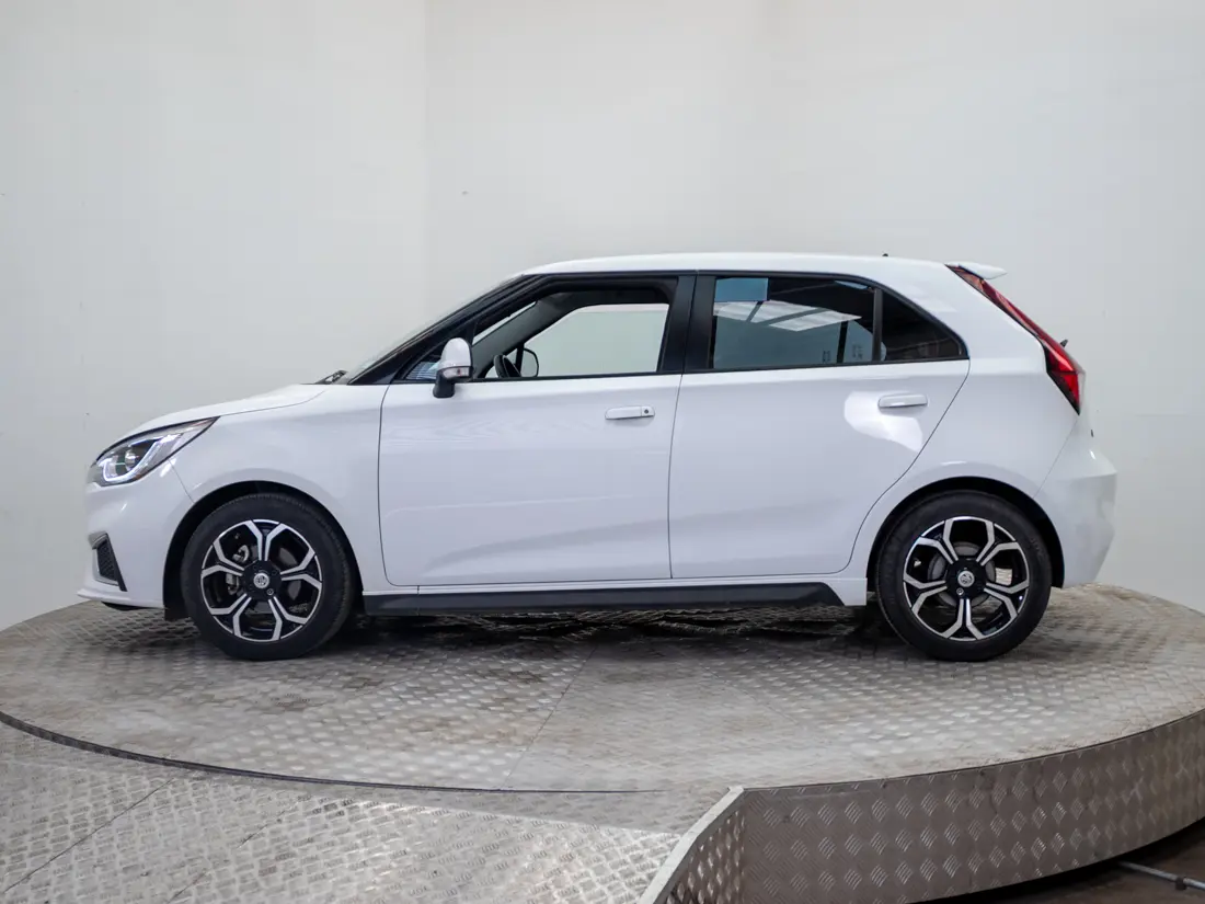 MG 3