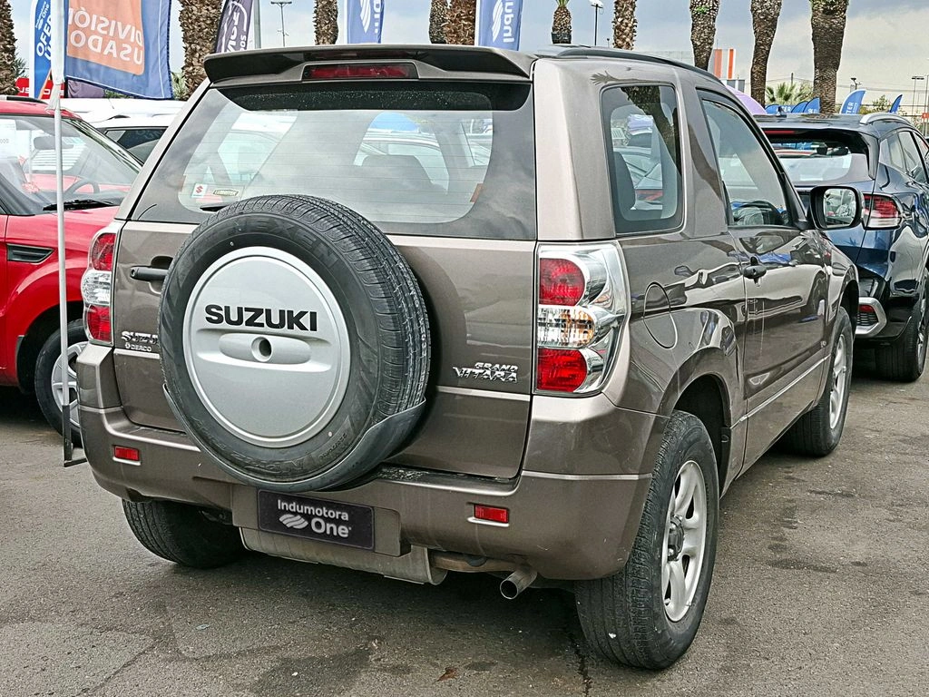 SUZUKI GRAND VITARA
