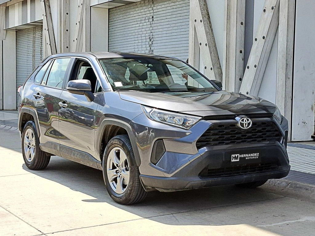 TOYOTA RAV4