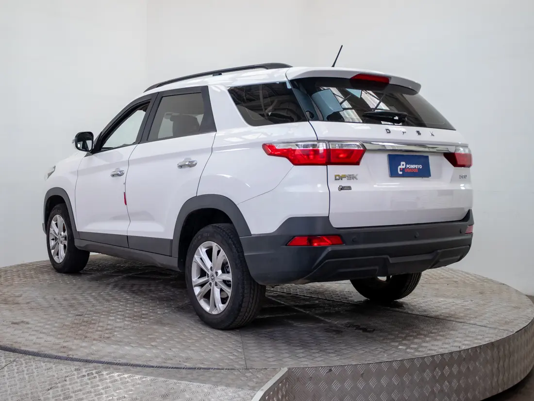 DFSK SUV 560