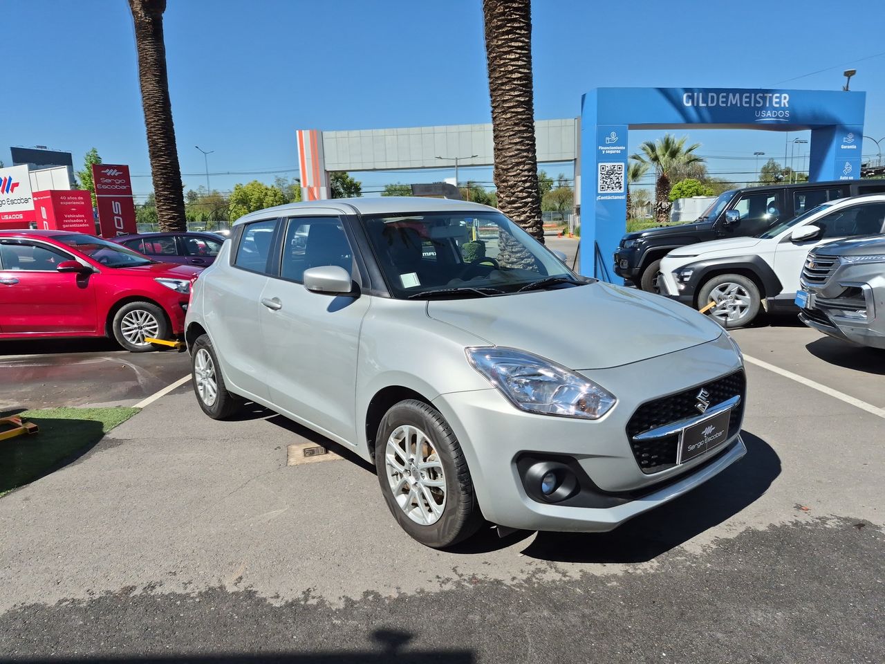 SUZUKI SWIFT