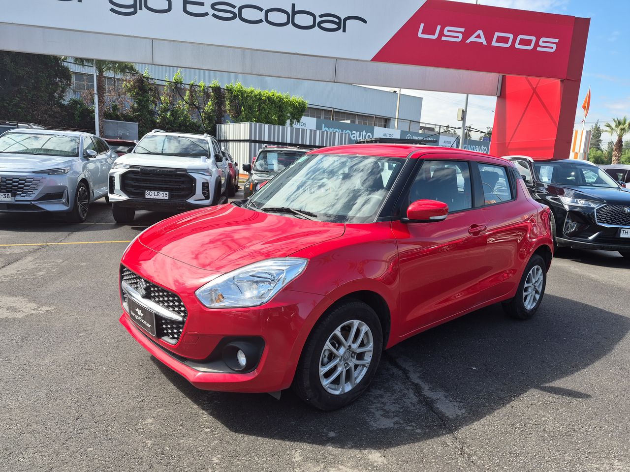 SUZUKI SWIFT