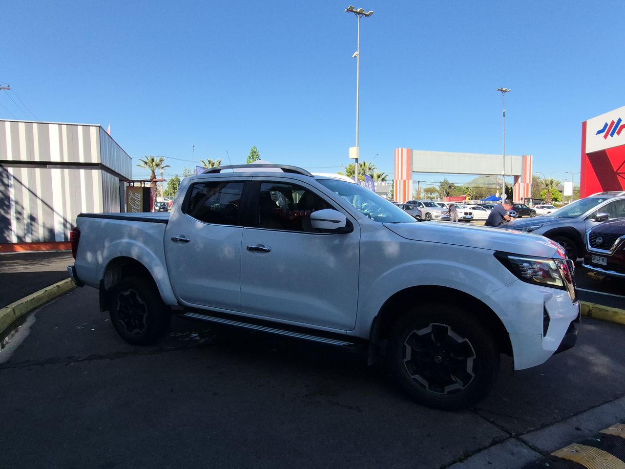 NISSAN NAVARA